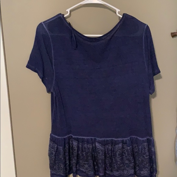 Too - Picture 3 of 3